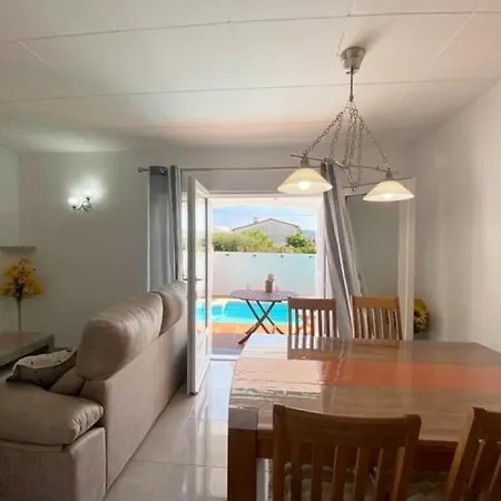 Casa Acogedora Con Piscina Privada En Torroella De Montgri, Perfecta Vacaciones En Familia - Hisp-7-48 * Torroella de Montgrí